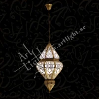 فانوس نحاسي مزخرف معلق