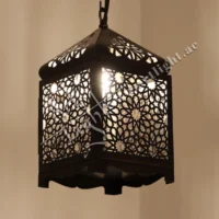 مصباح حائط نحاسي